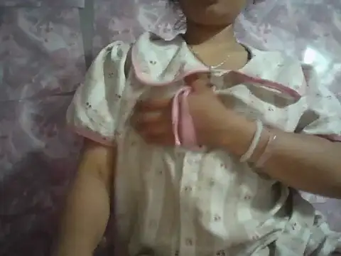 Snapshot of Ngoc-bbi chatting on July 23, 4:27 pm Ngoc-bbi online show from July 23, 4:27 pm