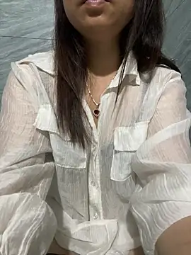 Snapshot of Ngoc-bbi chatting on July 29, 1:48 am Ngoc-bbi online show from July 29, 1:48 am