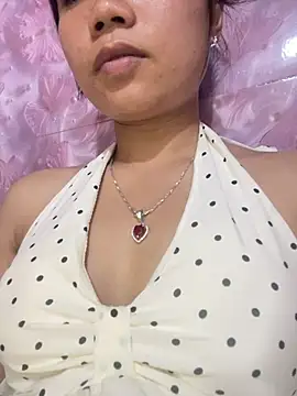 Snapshot of Ngoc-bbi chatting on July 30, 3:27 am Ngoc-bbi online show from July 30, 3:27 am