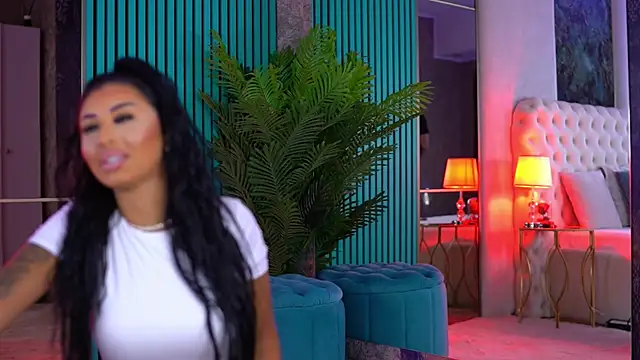 ArabellaPosh online show from September 25, 5:11 am