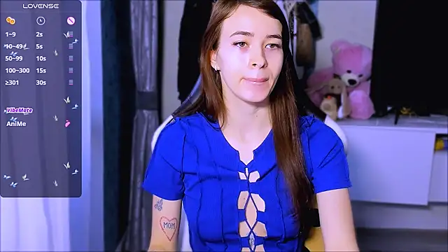 Snapshot of ZoyaMill chatting on October 8, 5:05 am ZoyaMill online show from October 8, 5:05 am