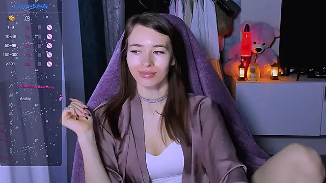 Snapshot of ZoyaMill chatting on December 5, 6:33 am ZoyaMill online show from December 5, 6:33 am