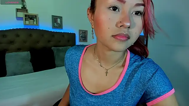 Snapshot of MAYASMITH__ chatting on June 30, 5:19 am MAYASMITH online show from June 30, 5:19 am