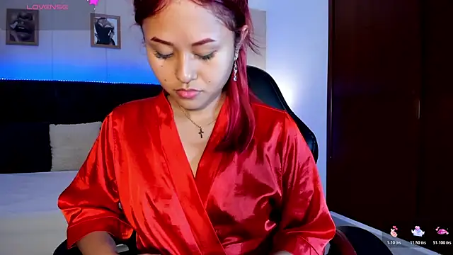 Snapshot of MAYASMITH__ chatting on July 11, 3:42 am MAYASMITH online show from July 11, 3:42 am