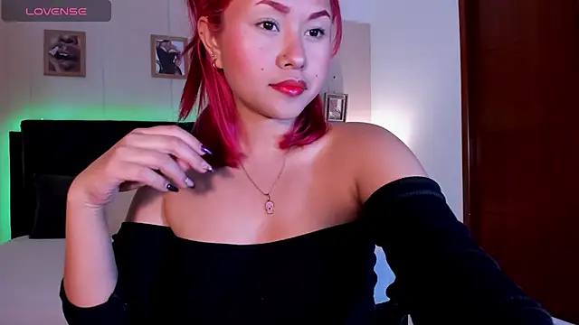 Snapshot of MAYASMITH__ chatting on July 26, 3:58 am MAYASMITH online show from July 26, 3:58 am