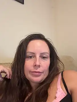 Snapshot of nightingale27 chatting on September 23, 12:19 pm nightingale27 online show from September 23, 12:19 pm