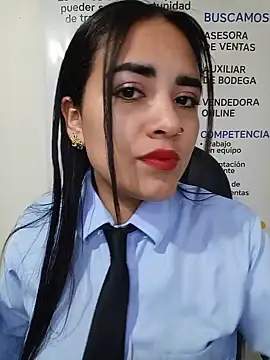 Snapshot of MAYE__13 chatting on May 13, 12:35 pm MAYE 13 online show from May 13, 12:35 pm