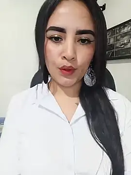 Snapshot of MAYE__13 chatting on June 16, 3:03 pm MAYE 13 online show from June 16, 3:03 pm