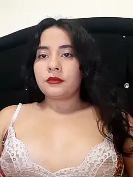 Snapshot of Yuli-27 chatting on February 23, 3:15 am Yuli-27 online show from February 23, 3:15 am