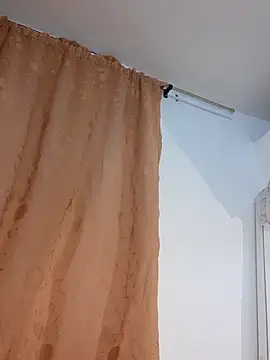 Snapshot of Yuli-27 chatting on March 8, 2:59 am Yuli-27 online show from March 8, 2:59 am