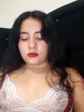 Snapshot of Yuli-27 chatting on March 10, 4:28 am Yuli-27 online show from March 10, 4:28 am