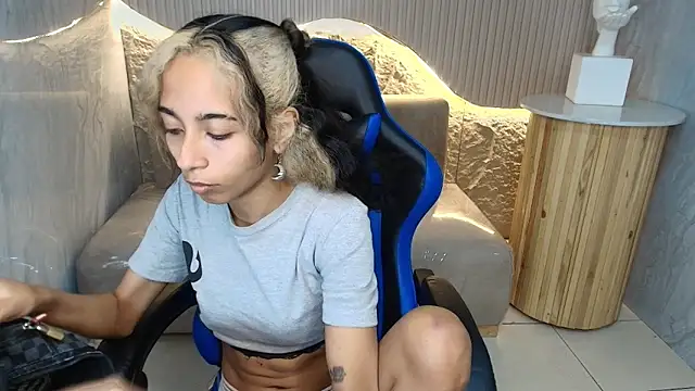 Agnis ink r online show from October 22, 12:49 pm