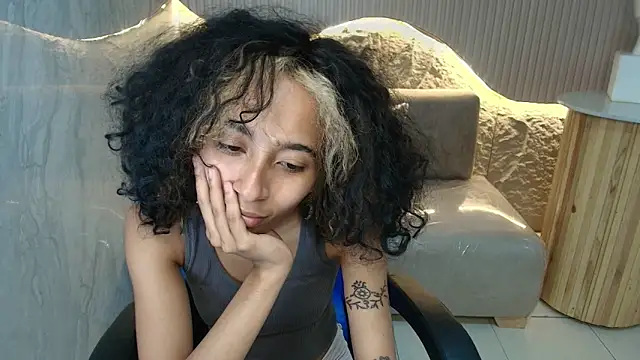 Agnis ink r online show from October 29, 1:02 pm