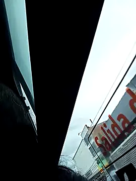 Snapshot of lizz_tay chatting on October 29, 8:21 pm lizz tay online show from October 29, 8:21 pm