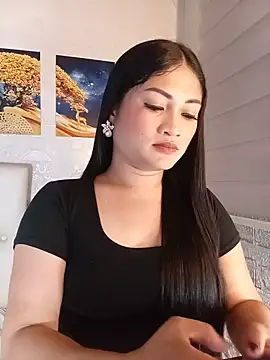 Snapshot of Naughtyalina2 chatting on July 28, 8:01 pm Naughtyalina2 online show from July 28, 8:01 pm