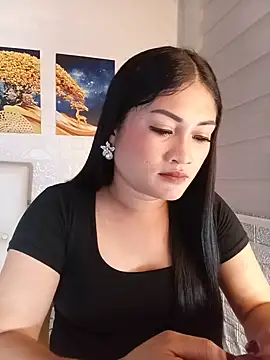 Snapshot of Naughtyalina2 chatting on July 28, 8:52 pm Naughtyalina2 online show from July 28, 8:52 pm