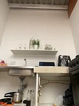 Snapshot of Jessyivonne chatting on October 23, 3:11 pm Jessyivonne online show from October 23, 3:11 pm