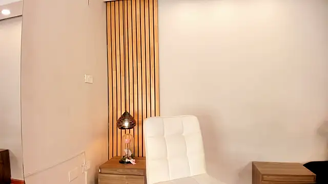 Snapshot of REINA_ADAHARA chatting on July 23, 3:48 am REINA ADAHARA online show from July 23, 3:48 am