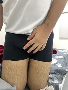 Snapshot of alim18bh chatting on May 25, 2:34 pm alim18bh online show from May 25, 2:34 pm