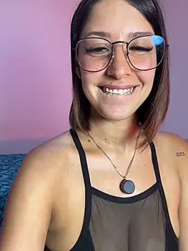 luvely online show from March 13, 2:18 am