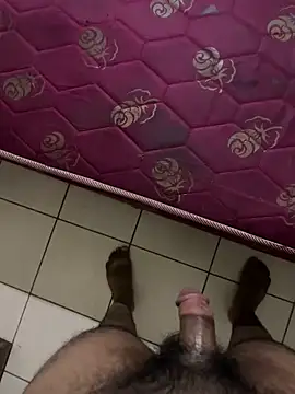 aliahmed98770 online show from September 24, 1:03 pm