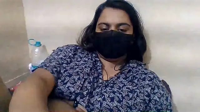 Vaani Singha online show from June 15, 7:05 pm