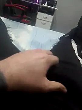 durellosbrodolone online show from February 21, 6:09 pm