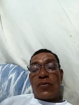 cannabis49 online show from March 31, 5:30 am