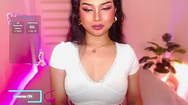 MissRumi Hunter online show from May 2, 7:35 am