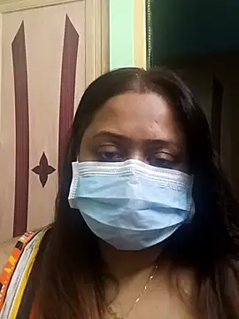 Snapshot of parvati91 chatting on October 16, 8:21 pm parvati91 online show from October 16, 8:21 pm