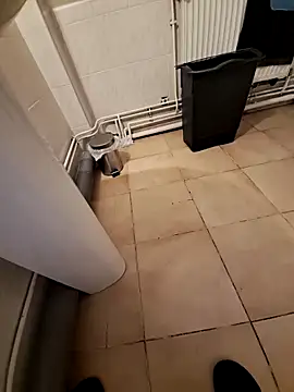 Snapshot of Devran464354 chatting on October 20, 4:07 pm Devran464354 online show from October 20, 4:07 pm