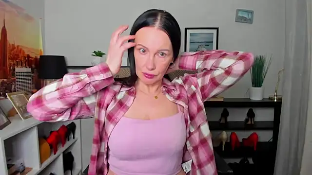 Velvet Jasmine online show from December 20, 7:37 am