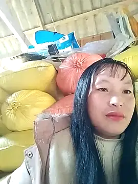 Snapshot of miss-su chatting on December 2, 2:17 am miss-su online show from December 2, 2:17 am