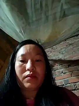 miss-su online show from February 26, 7:46 pm