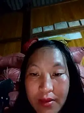 miss-su online show from March 1, 11:12 am