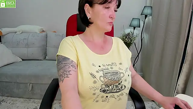 Snapshot of Sanata_James chatting on July 6, 2:36 pm Sanata James online show from July 6, 2:36 pm