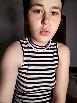 Snapshot of ToryTayler chatting on June 7, 7:50 pm ToryTayler online show from June 7, 7:50 pm