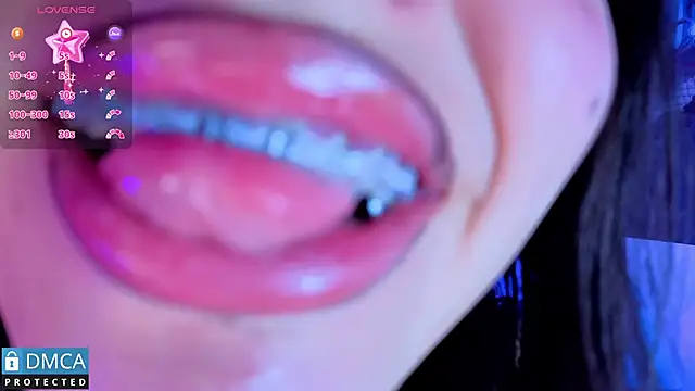 Snapshot of CandyKane06_ chatting on November 7, 2:11 am CandyKane06 online show from November 7, 2:11 am