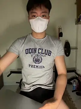 anhduc2k555 online show from March 12, 2:01 pm