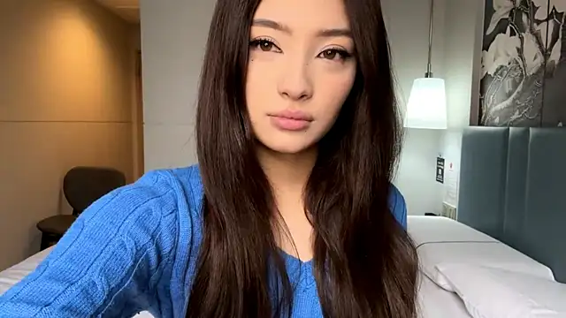 Snapshot of LaurelLeier chatting on January 6, 6:39 am LaurelLeier online show from January 6, 6:39 am