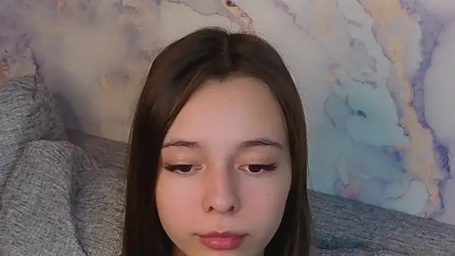 BerryTeen online show from October 18, 9:10 am
