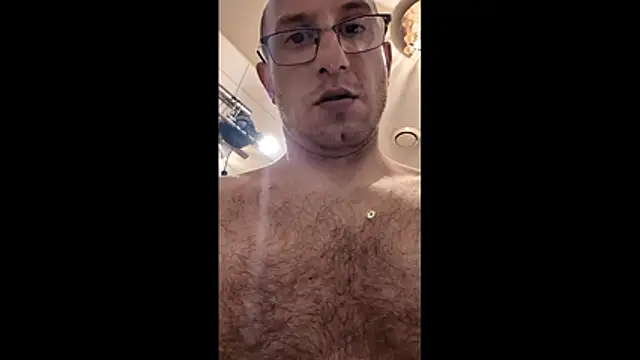 Snapshot of MC353535 chatting on May 22, 12:07 am MC353535 online show from May 22, 12:07 am