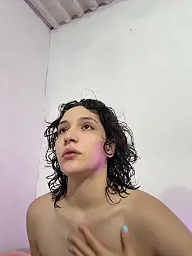 TeensNews18 online show from May 29, 3:04 am