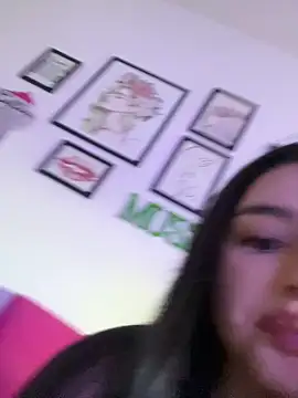 Snapshot of cococremoso chatting on October 6, 9:34 pm cococremoso online show from October 6, 9:34 pm