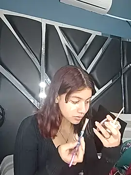 Julieth brown  online show from September 19, 7:25 pm