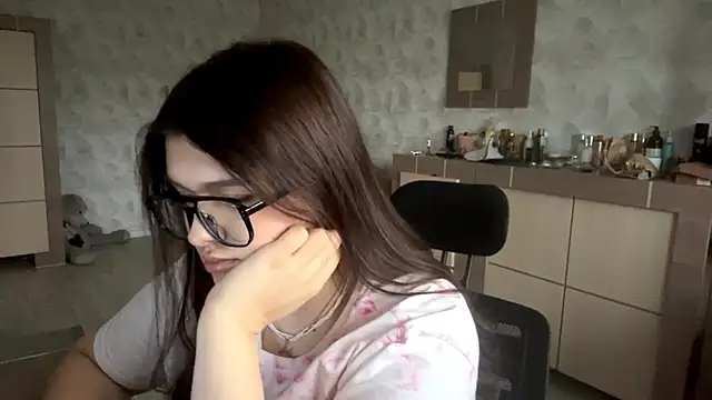 CarylWeatherholtz online show from December 17, 12:33 pm