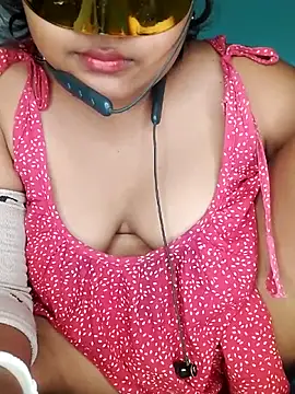 Snapshot of mimi87hoty chatting on June 2, 5:59 pm mimi87hoty online show from June 2, 5:59 pm