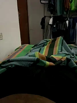 Snapshot of Senurak99 chatting on September 24, 7:06 pm Senurak99 online show from September 24, 7:06 pm