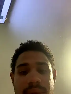 Snapshot of bigb499 chatting on September 13, 3:17 am bigb499 online show from September 13, 3:17 am