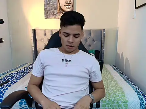 Snapshot of stewart_mateo_ chatting on October 19, 2:12 am stewart mateo online show from October 19, 2:12 am